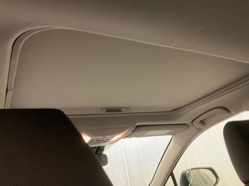 Used 2019 Toyota RAV4 XLE image 28