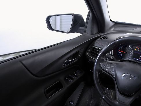 Used 2022 Chevrolet Equinox RS w/ Infotainment Package FWD image 26