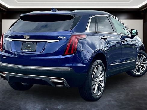 Certified 2023 Cadillac XT5 Premium Luxury AWD/4WD image 6