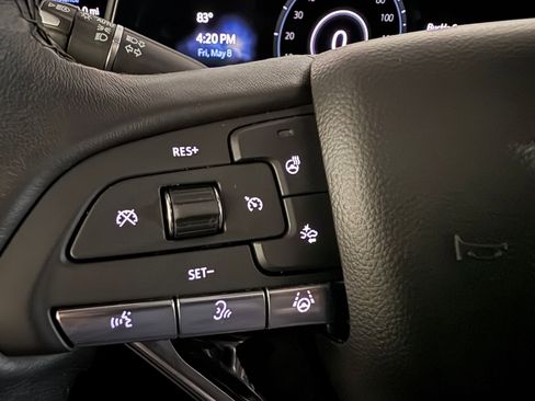 Used 2023 Cadillac Escalade Sport w/ Touring Package RWD image 15