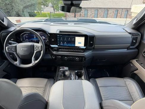 Used 2024 Chevrolet Silverado 1500 ZR2 w/ Technology Package AWD/4WD image 16