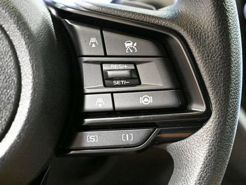 Certified 2025 Subaru Crosstrek 2.0i Premium AWD/4WD image 39