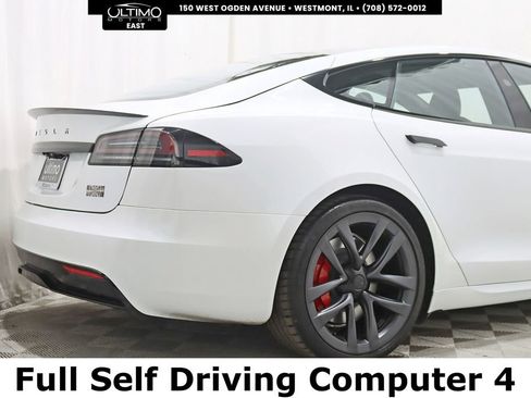 Used 2023 Tesla Model S Plaid image 9