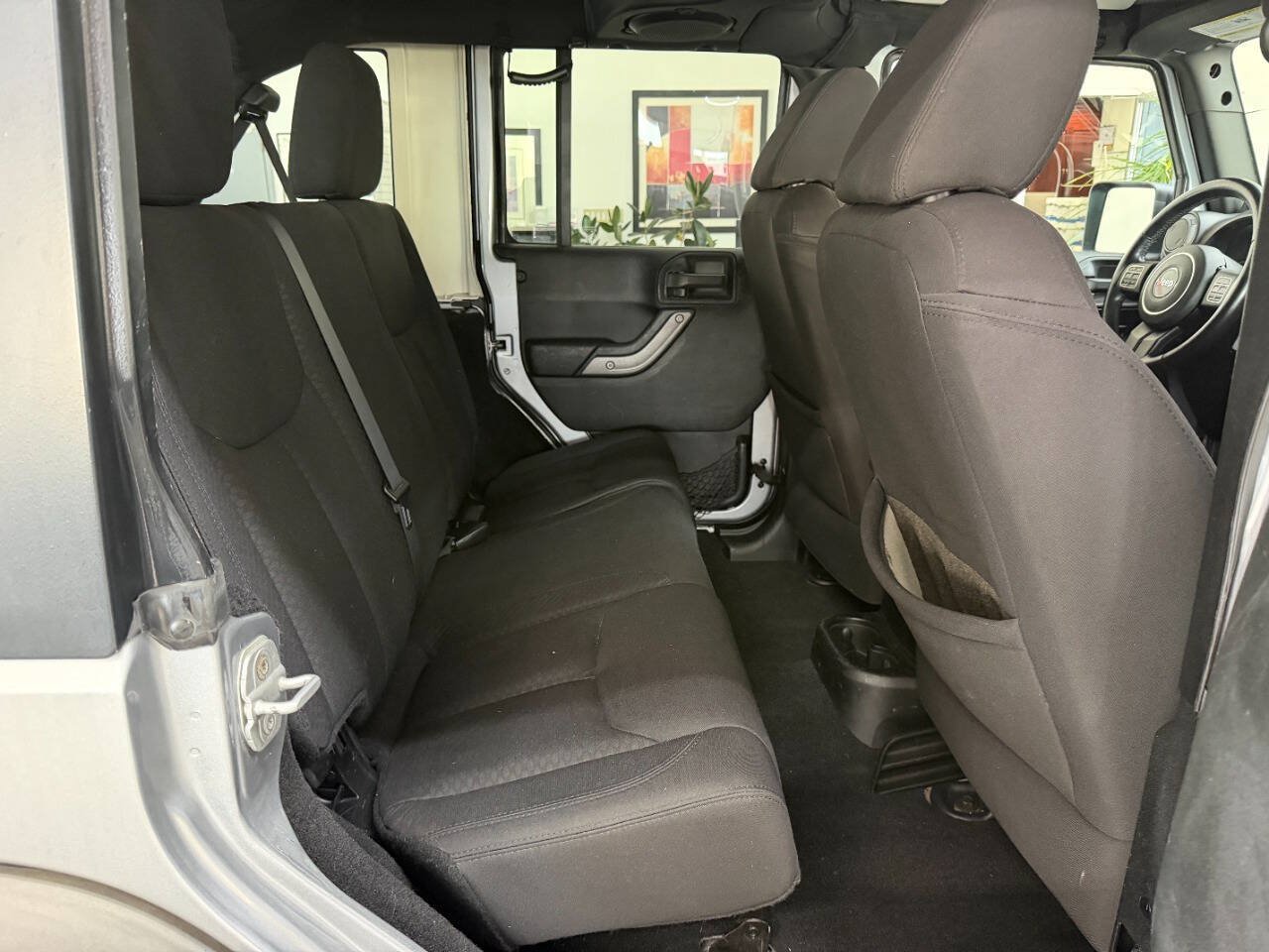 Used 2013 Jeep Wrangler Unlimited Sport AWD/4WD image 15