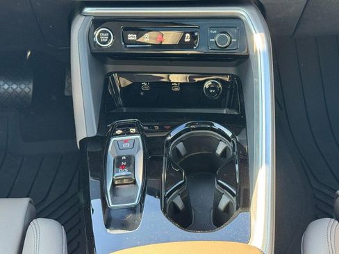 New 2025 Audi Q5 Premium Plus image 11