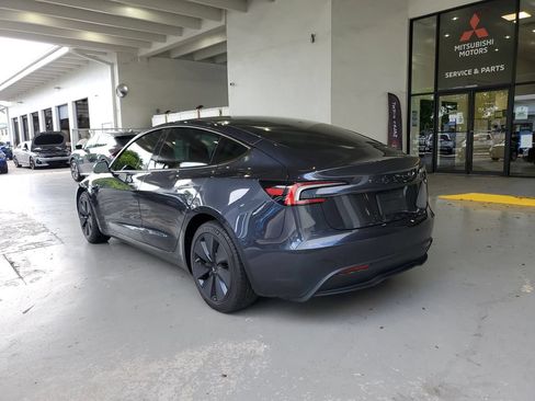 Used 2025 Tesla Model 3 Long Range RWD image 4