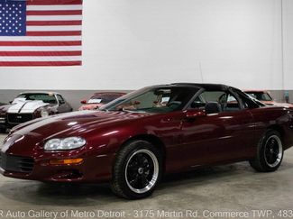 Used 2001 Chevrolet Camaro Z28 w/ Preferred Equipment Group 2 video 1