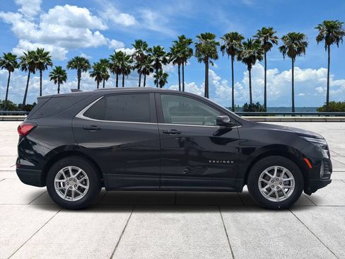Used 2024 Chevrolet Equinox LT FWD image 3