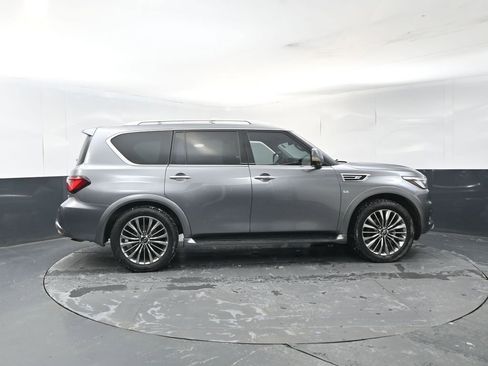 Used 2018 INFINITI QX80 Base w/ Driver Assistance Package image 6