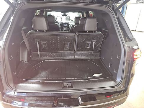 Used 2024 Chevrolet Traverse Premier w/ Redline Edition image 26