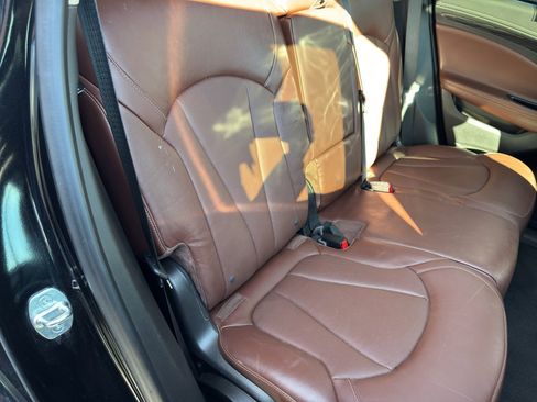 Used 2017 Buick Envision Essence AWD/4WD image 19