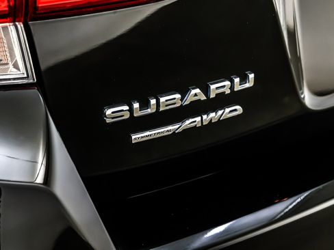 Used 2020 Subaru Impreza 2.0i Limited image 10