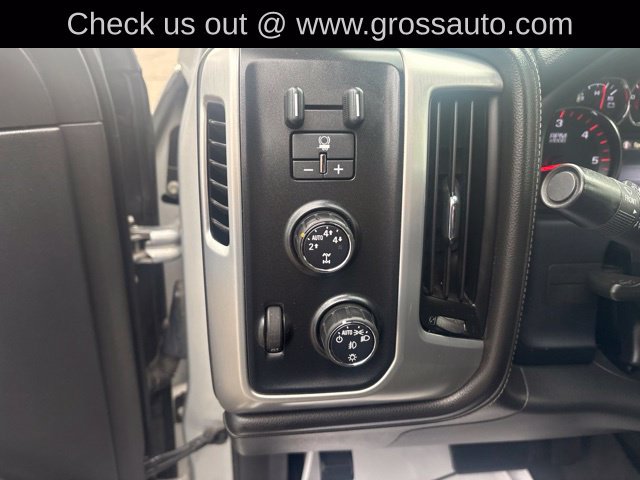 Used 2015 GMC Sierra 1500 SLT w/ SLT Crew Cab Value Package AWD/4WD image 15