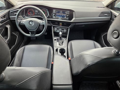 Used 2020 Volkswagen Jetta SE image 24