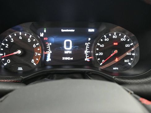 Used 2025 Jeep Compass Trailhawk w/ Trailhawk Convenience Group AWD/4WD image 22