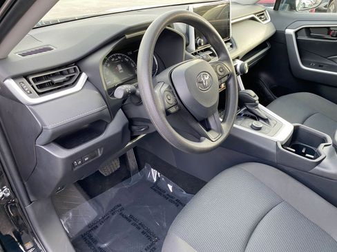 Used 2025 Toyota RAV4 LE image 34
