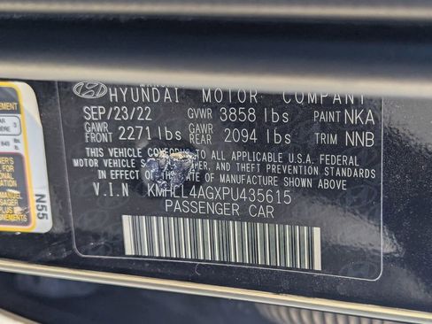 Used 2023 Hyundai Elantra SE FWD image 34