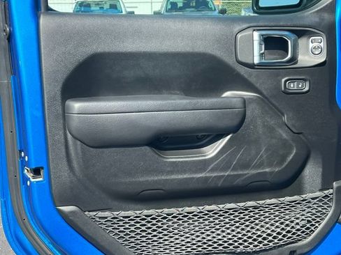 Used 2022 Jeep Wrangler Unlimited Sport w/ Uconnect 4C Nav & Sound Group AWD/4WD image 14