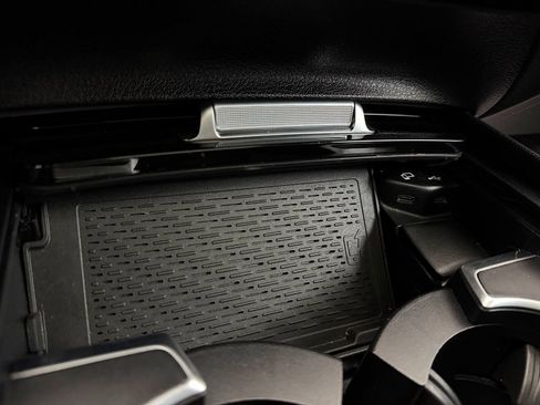 Used 2020 Mercedes-Benz GLS 450 4MATIC image 61