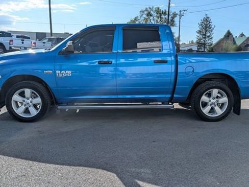 Used 2023 RAM 1500 Classic SLT w/ SLT Plus D￩cor Group AWD/4WD image 13