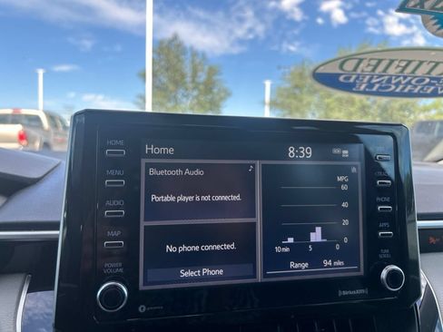 Used 2021 Toyota Corolla LE w/ Carpet Mat Package (TMS) FWD image 24