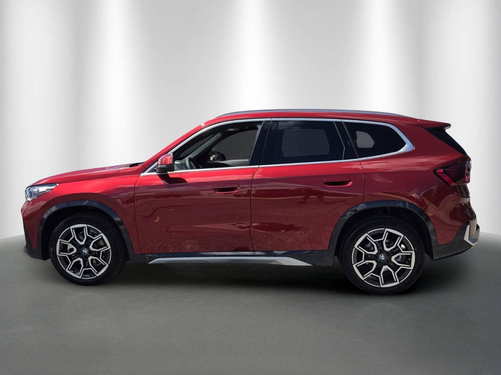 New 2027 BMW X1 xDrive28i AWD/4WD image 4