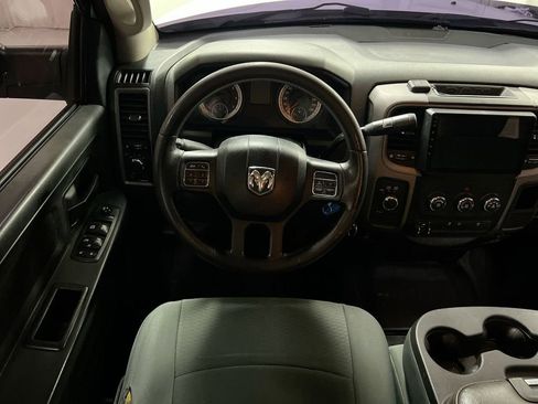 Used 2014 RAM 2500 Tradesman w/ Chrome Appearance Group image 11