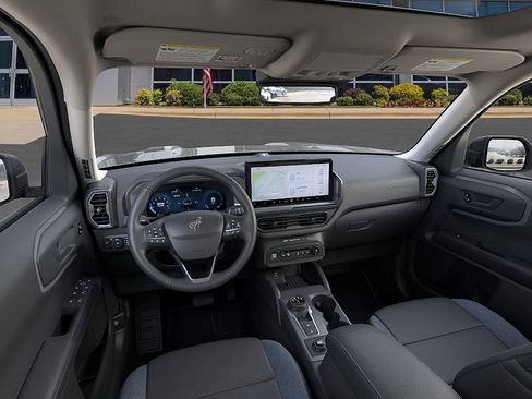 New 2025 Ford Bronco Sport Outer Banks w/ Outer Banks Tech Package+ AWD/4WD image 9