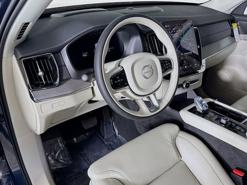 New 2026 Volvo XC90 T8 Ultra w/ Protection Package Premier AWD/4WD image 9