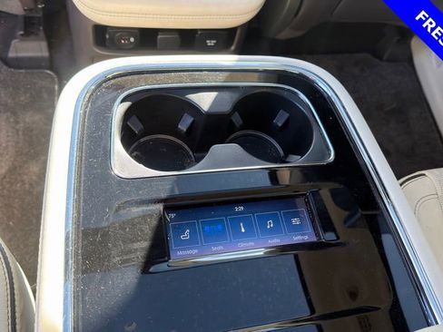 Used 2022 Lincoln Navigator L Black Label image 12