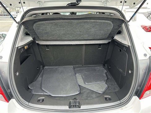 Certified 2022 Chevrolet Trax LT w/ Sport Edition image 11