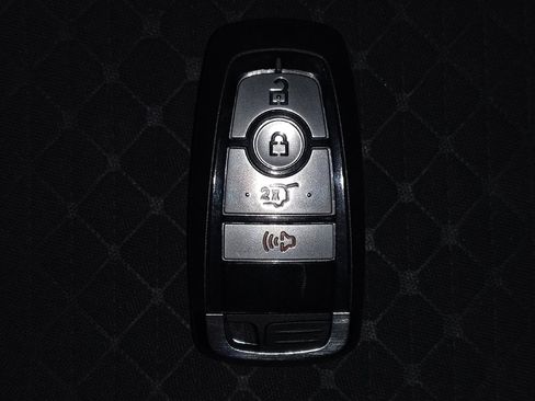 Used 2023 Ford Escape Active image 32