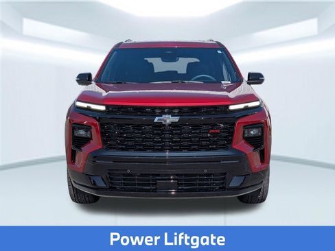 Used 2026 Chevrolet Traverse RS FWD image 11