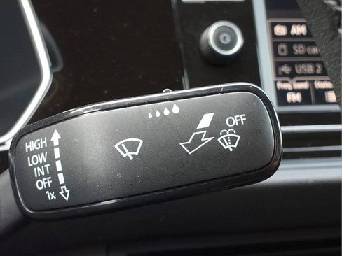 Used 2024 Volkswagen Jetta SE FWD image 25