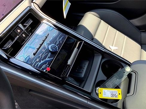 New 2025 Porsche Panamera 4 image 35