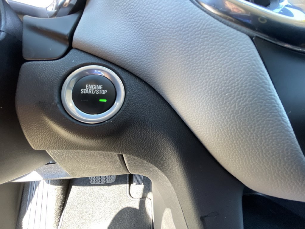 Certified 2024 Chevrolet Equinox LS w/ LS Convenience Package FWD image 16
