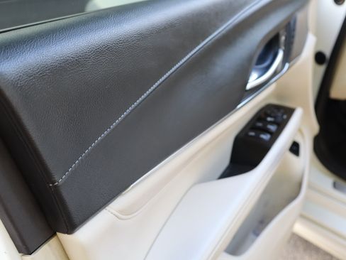 Used 2023 Cadillac CT4 Luxury RWD image 22