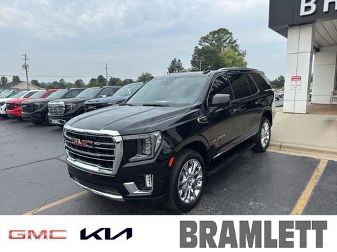 Certified 2023 GMC Yukon SLT image 1