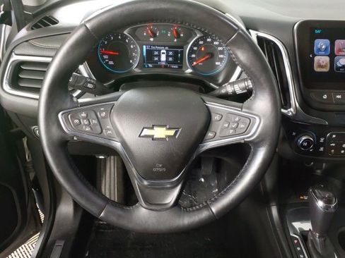 Used 2018 Chevrolet Equinox Premier FWD image 25