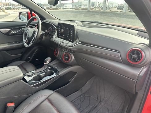 Certified 2023 Chevrolet Blazer RS w/ Driver Confidence II Package image 24