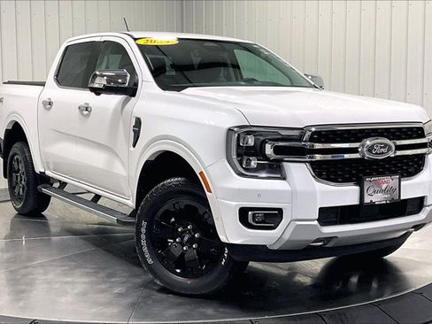 Used 2024 Ford Ranger Lariat w/ Advanced Towing Package AWD/4WD image 3