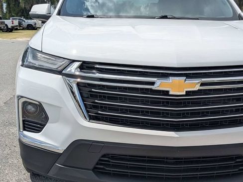 Used 2024 Chevrolet Traverse LT FWD image 10