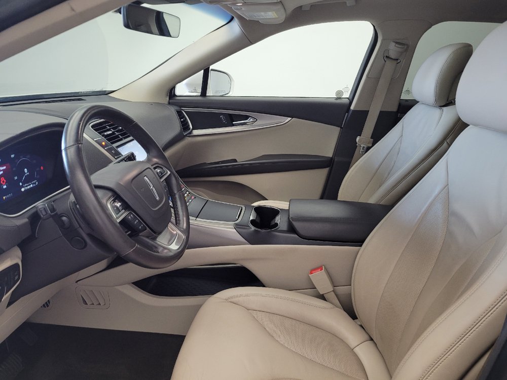 Used 2019 Lincoln Nautilus Select FWD image 17