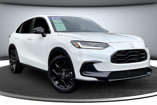 Certified 2024 Honda HR-V Sport image 3