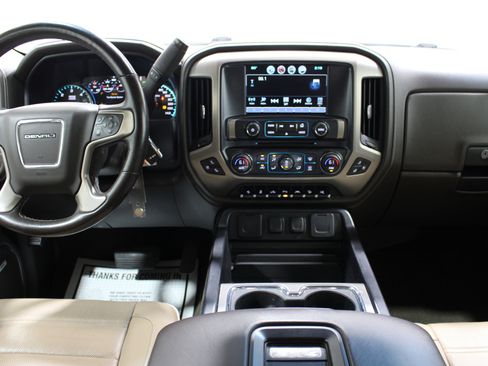 Used 2017 GMC Sierra 1500 Denali w/ Denali Ultimate Package image 2