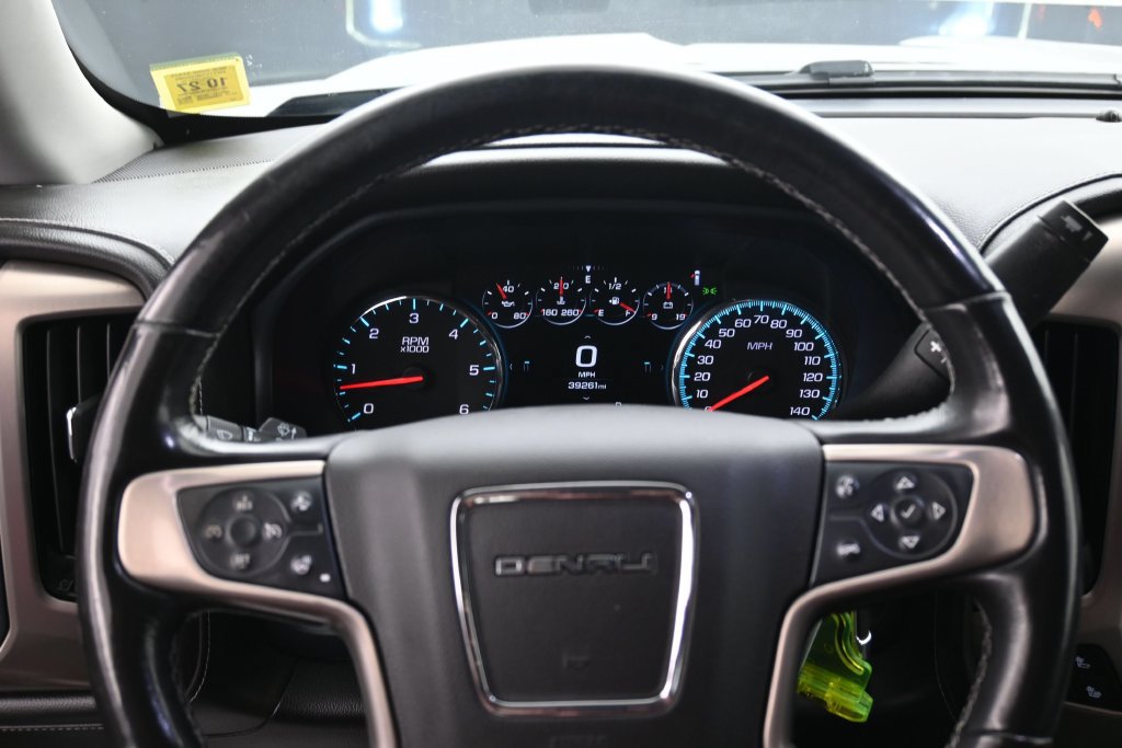 Used 2018 GMC Sierra 1500 Denali w/ Denali Ultimate Package AWD/4WD image 9