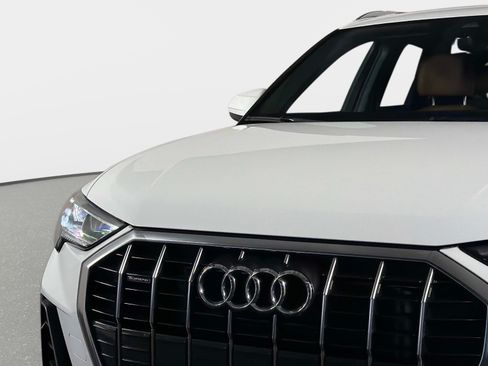 Used 2025 Audi Q3 2.0T Premium AWD/4WD image 11