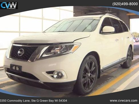 Used 2015 Nissan Pathfinder Platinum AWD/4WD image 1
