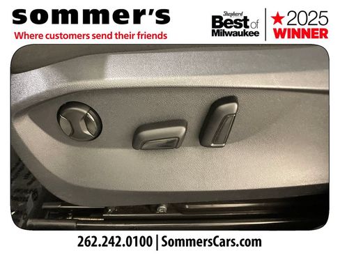 Used 2022 Volkswagen Taos SE AWD/4WD image 10