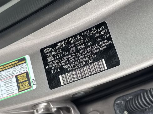 Used 2023 Hyundai Elantra SEL w/ Convenience Package image 7